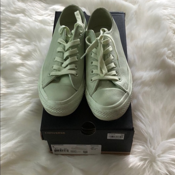 green converse womens size 8